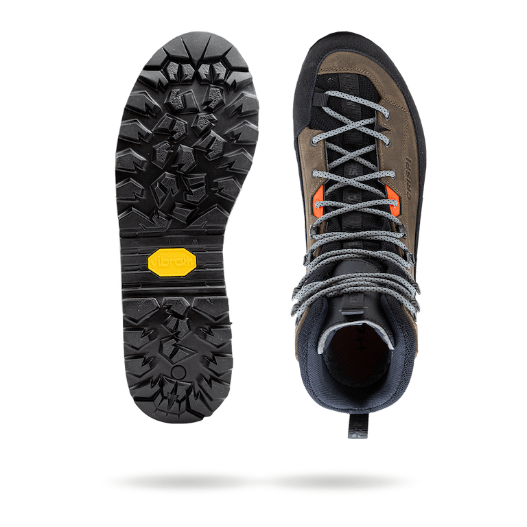 https://www.crispiusa.com/media/catalog/product/a/l/altitude_brown_gtx_9.png