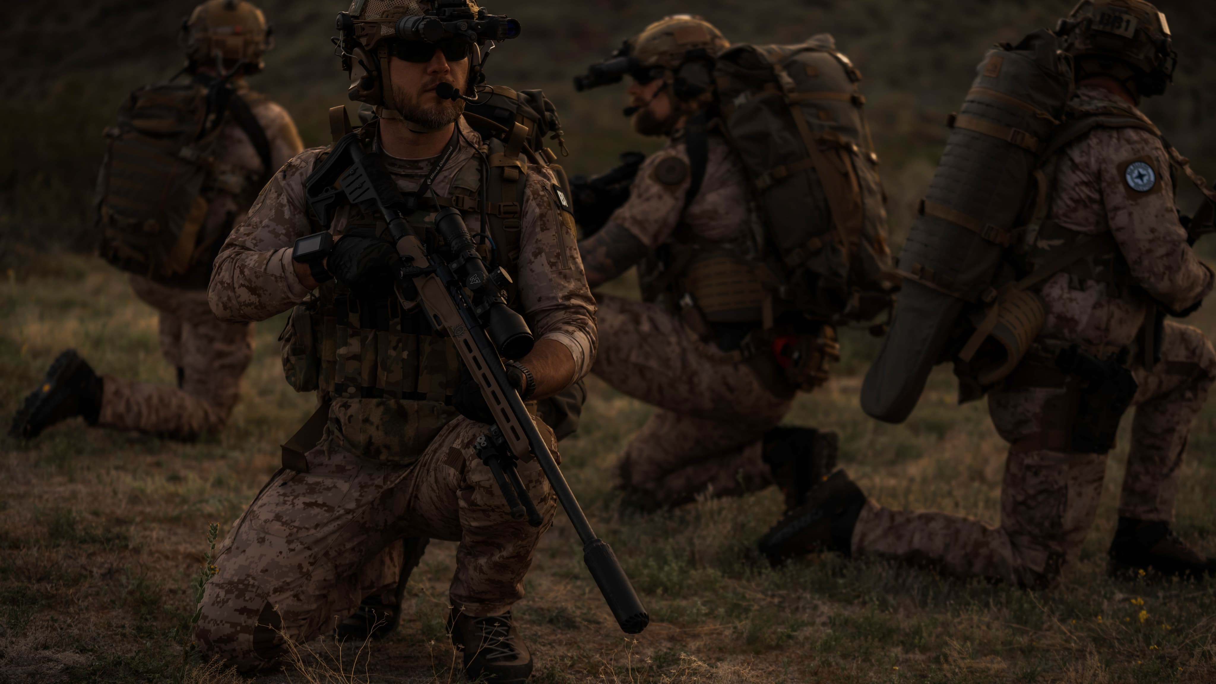 Elite / Tactical