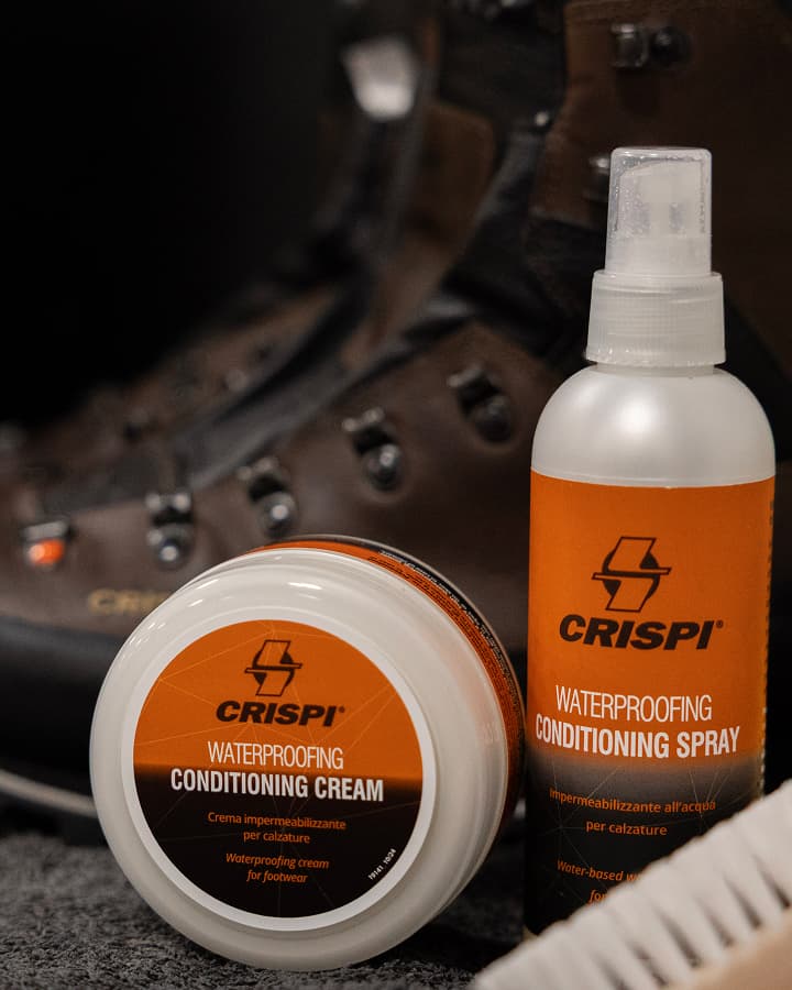 CRISPI Waterproofing Conditioning Cream and Spray